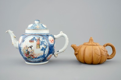 A Chinese famille rose teapot, 18th C. and a Yixing teapot, 19/20th C.
